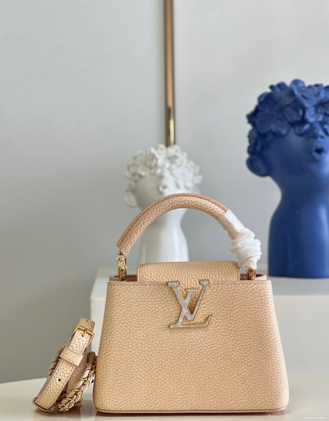 Official oldcobbler VUITTON MINI LOUIS CAPUCINES 0819